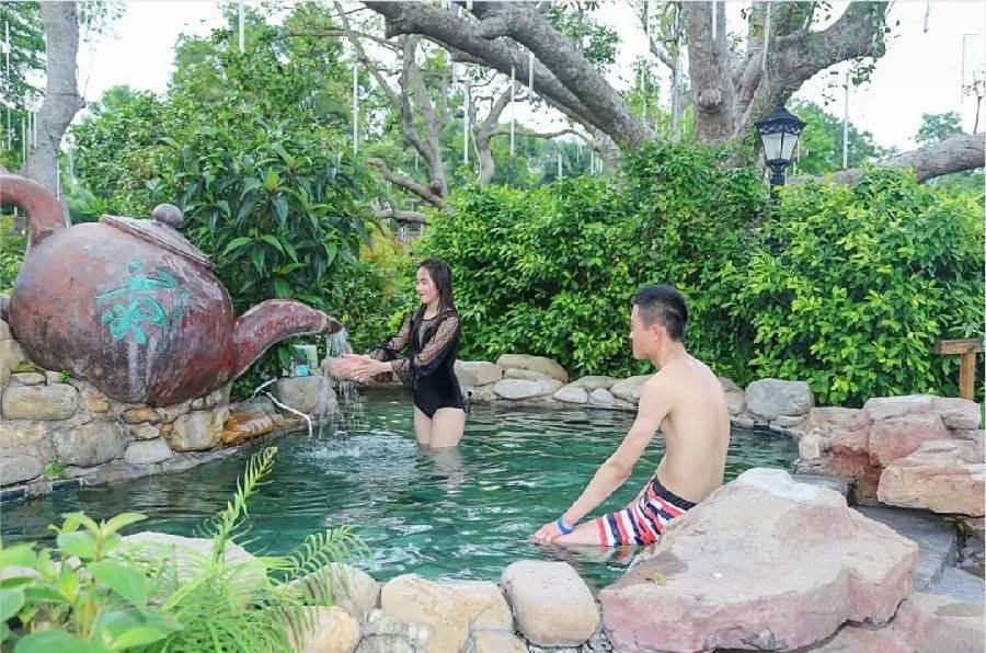 揭阳普宁盘龙湾温泉,普宁盘龙湾温泉度假村山泉水乐园