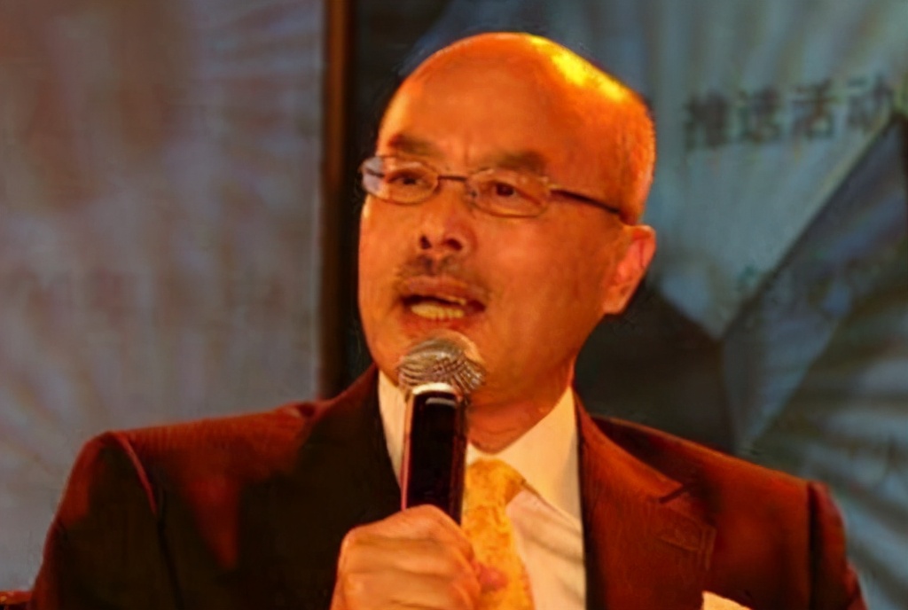 阮次山：人中留胡类似日本，名字像越南人，美籍华人妥妥的中国心