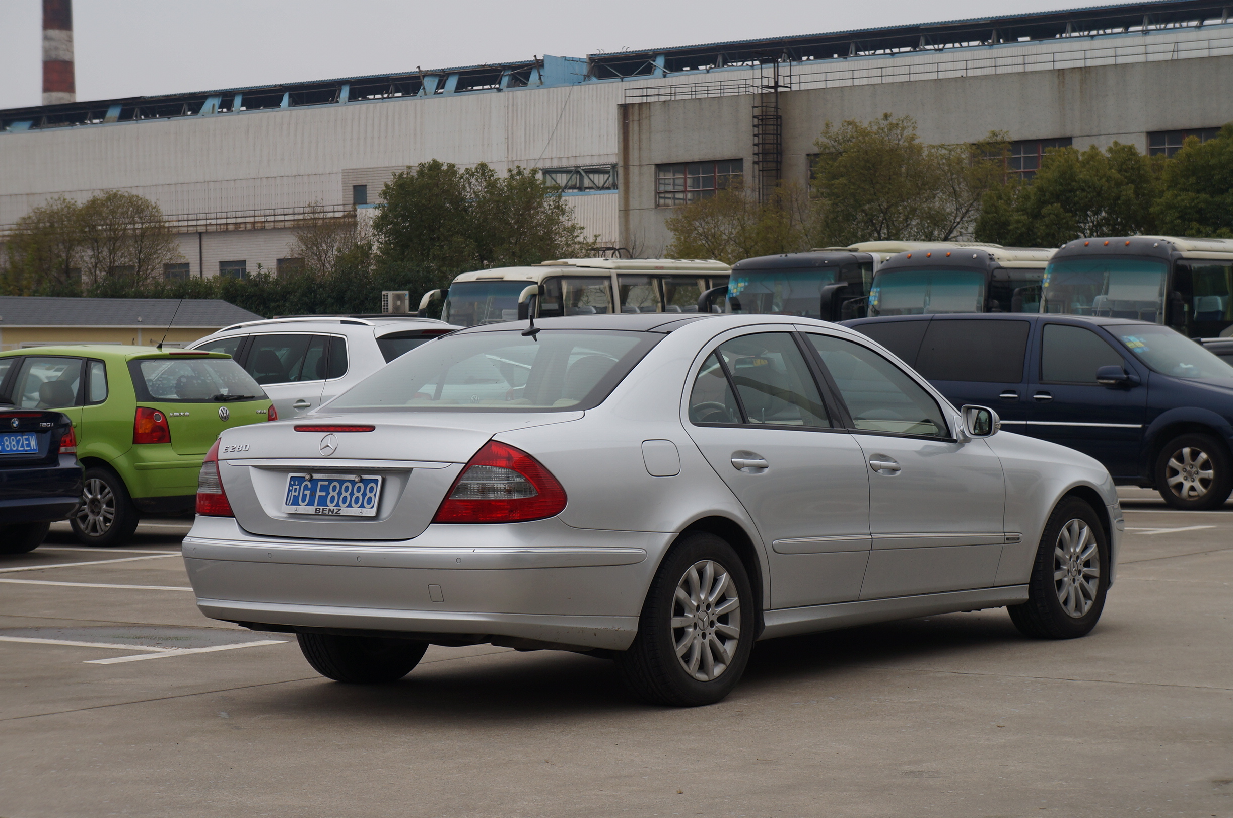 四眼老款奔驰e280,四眼奔驰e280值得入手吗