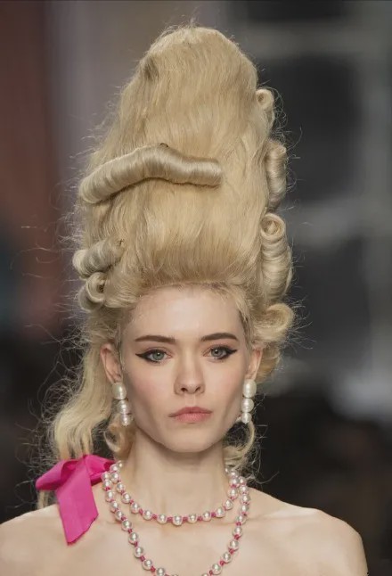 时装周米兰春夏,时装周巴黎米兰