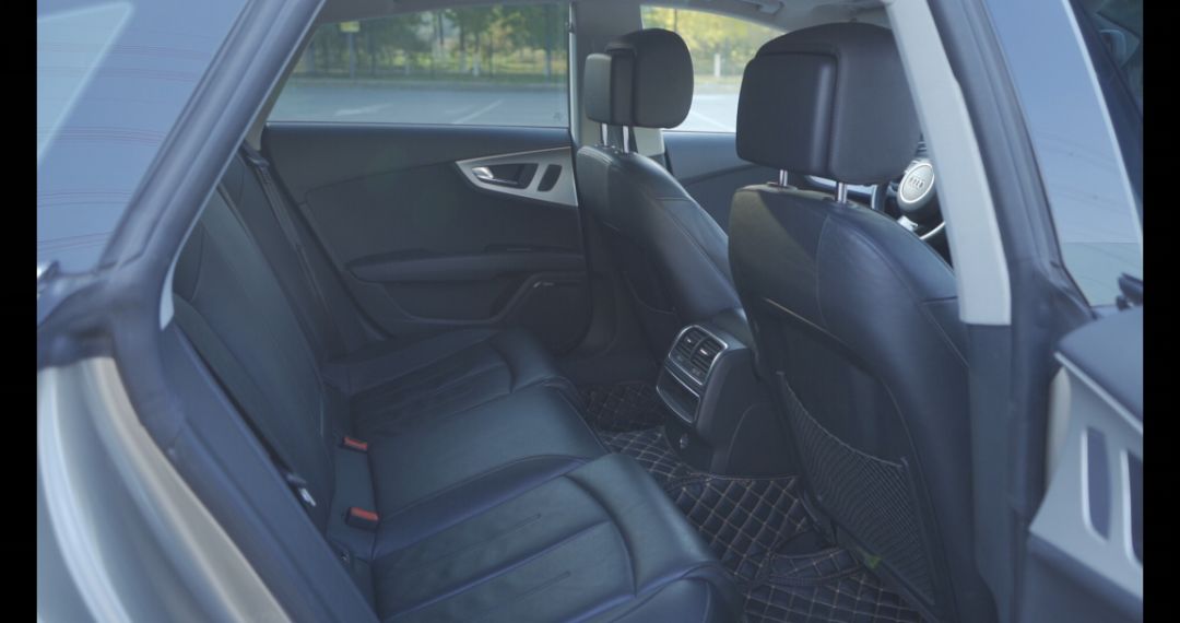 能文能武，扮虎吃猪，灯厂A7，掀背无敌