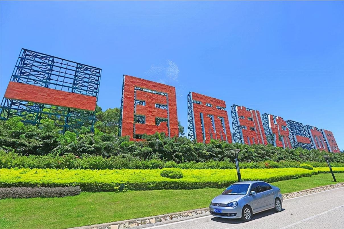 美军早已秘密进驻台湾，越过“试探”大陆的界限！盼等解放那一天