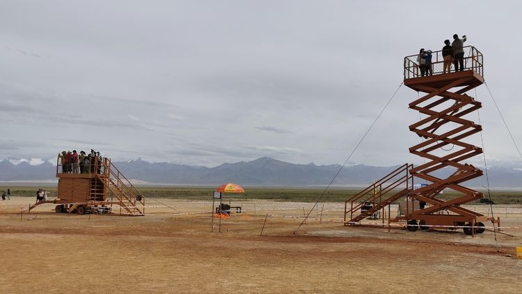 龙眼凤羽的艾肯泉，该称恶魔之眼，还是天使之眼，你来决定吧