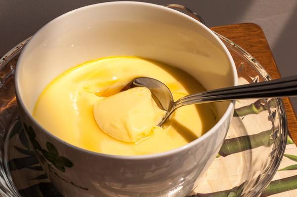 如何给宝宝吃鸡蛋最营养,不同月龄宝宝怎么吃才能促进发育