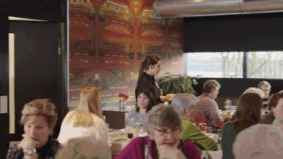 cheers在英语中怎么用,上厕所用经典词语怎么说