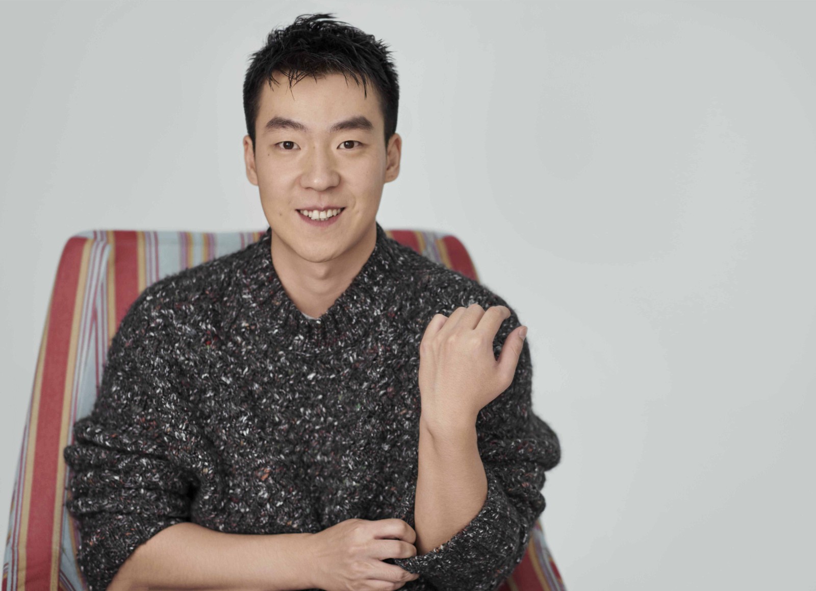 双眼皮很好看的男明星,一边单眼皮一边双眼皮的男明星