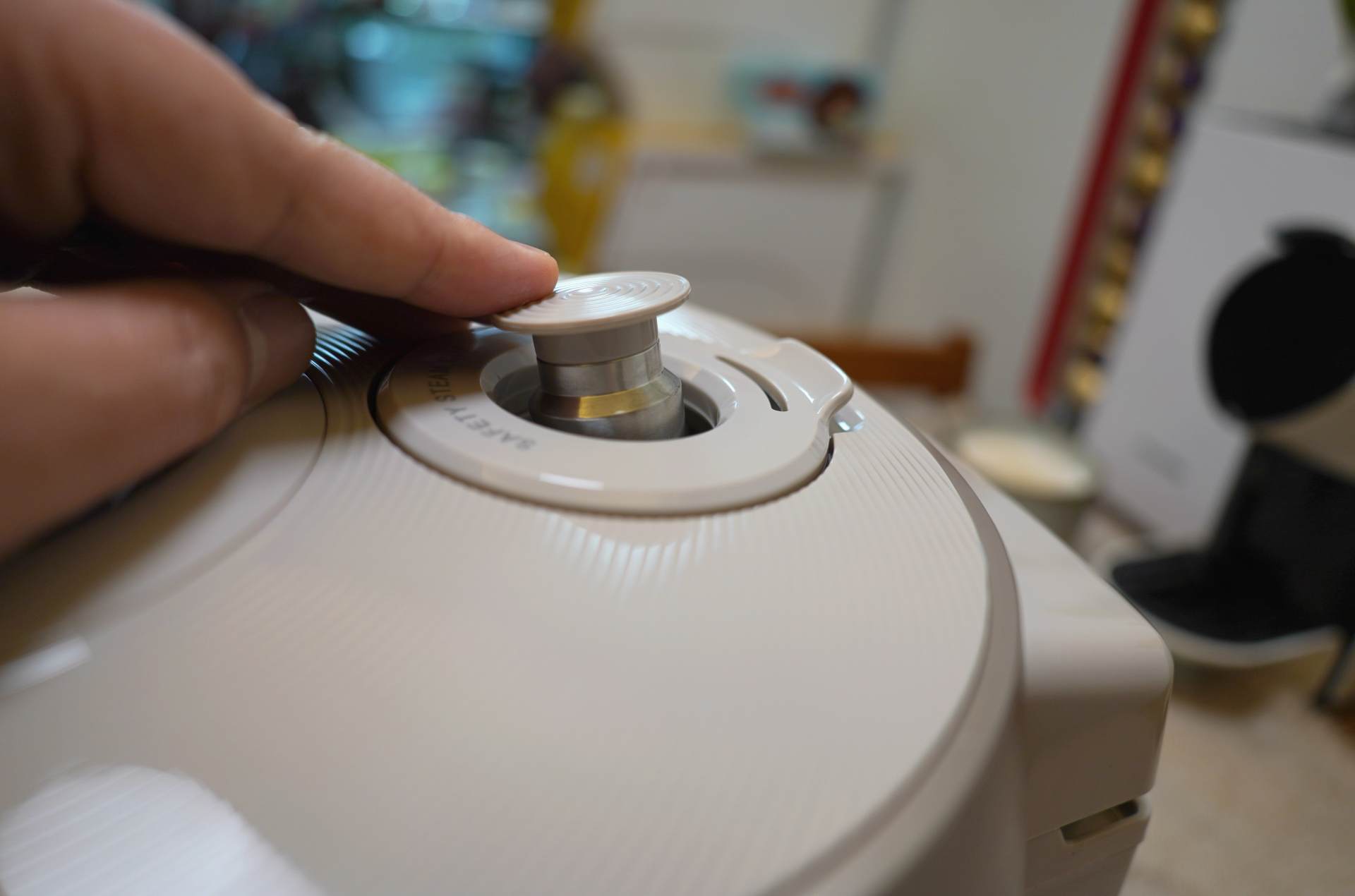 蔗浆菰米饭，蒟酱露葵羹。膳美师IH水光米饭压力电饭煲