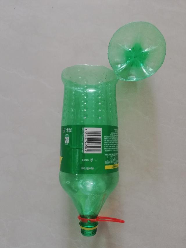 pvc水管自制鱼缸过滤器视频,怎么用雪碧瓶做过滤器养鱼