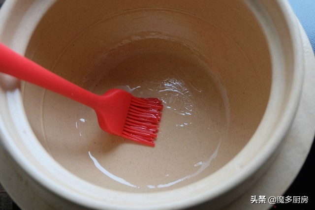 如何做出不烧焦又有锅巴的煲仔饭,煲仔饭怎么做才能又香又脆