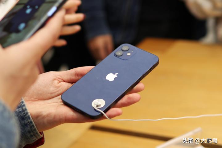 iphone12不耐电吗,iphone12不耐摔