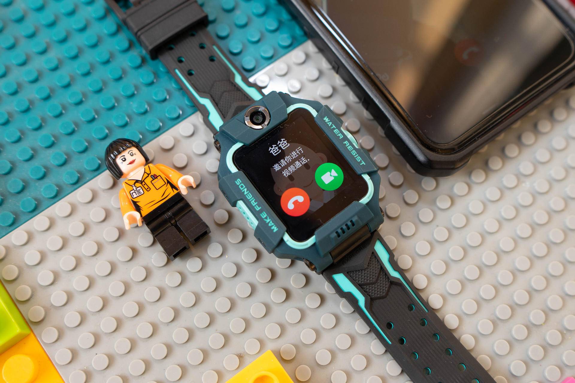 360s2和小天才z6选谁更好,小天才z6360s2