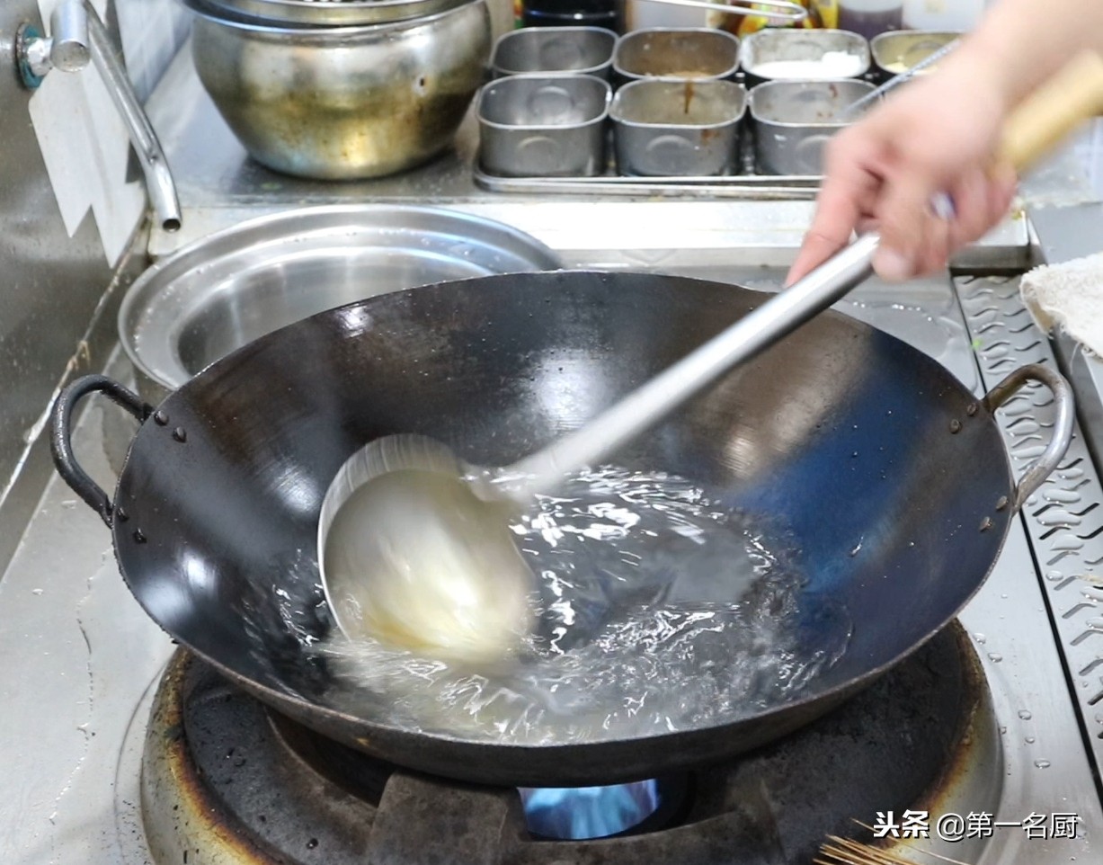 秋葵好吃又好看的做法,秋葵鸡蛋羹滑嫩鲜香营养更丰富