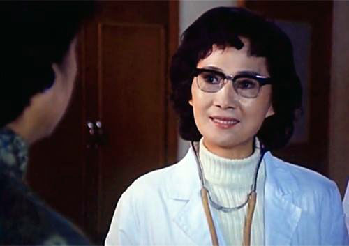 鎴戜滑鏉戦噷鐨勫勾杞讳汉閲戣开婕旇皝,鐢靛奖鎴戜滑鏉戦噷鐨勫勾杞讳汉婕斿憳閲戣开