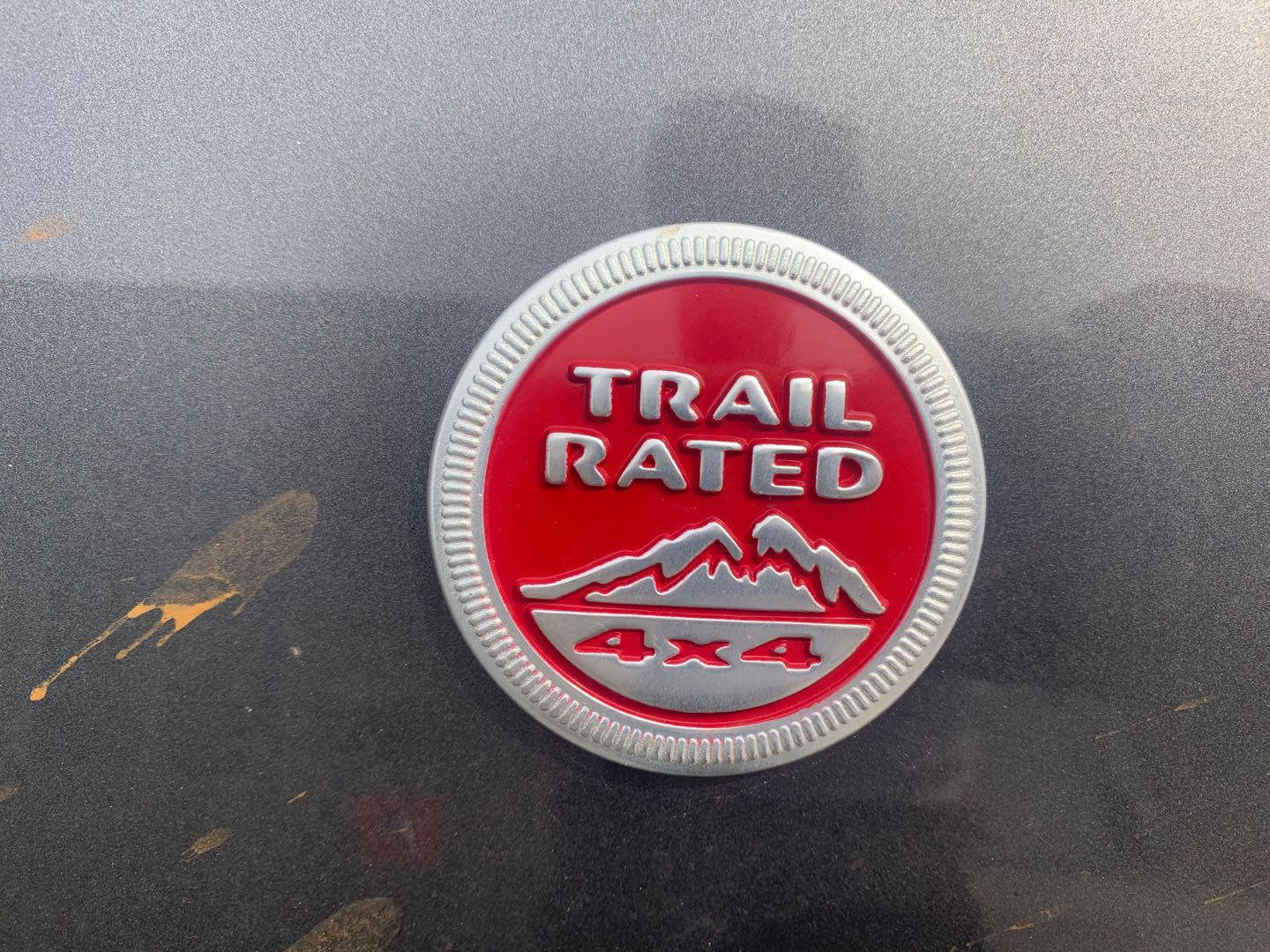 jeep指南者顶配2021,jeep指南者高性能版绕桩测试