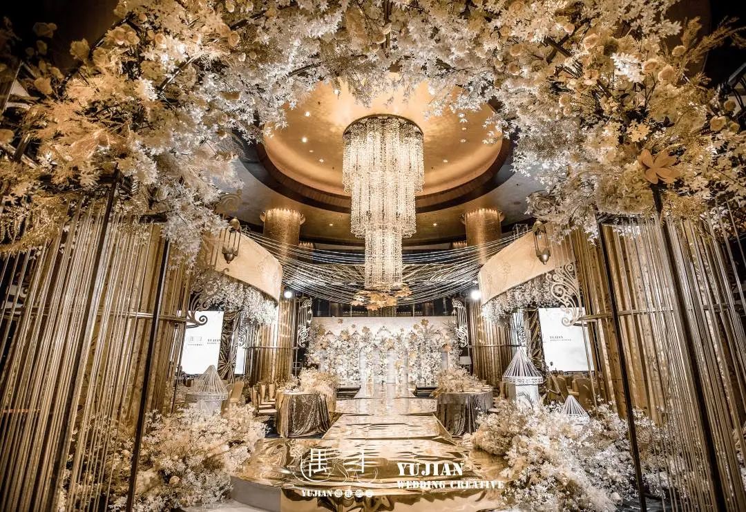 香槟色主题婚礼布置,香槟色婚礼桌椅布置