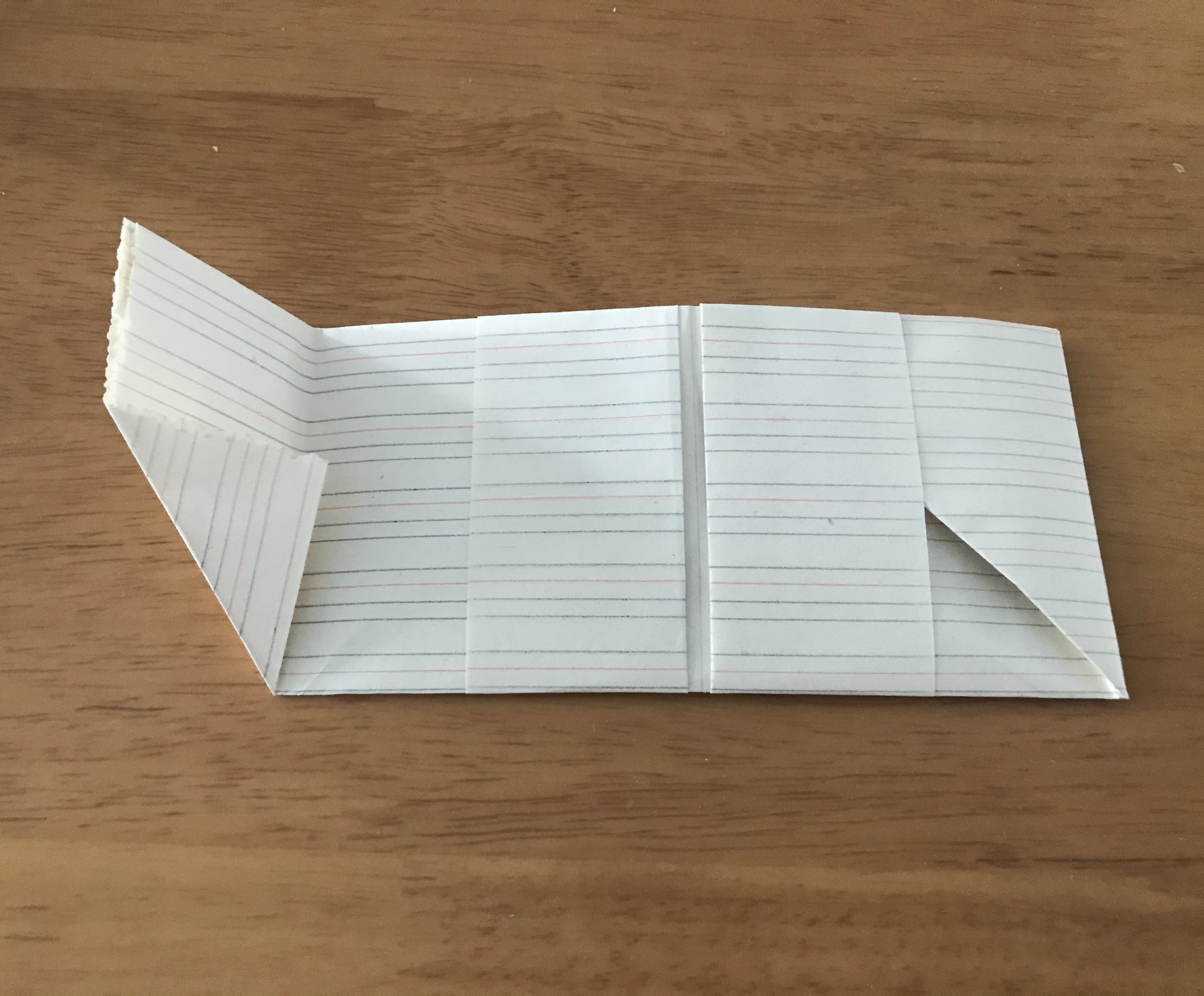 一款简单易学的钱包折纸教程，用三张纸折出7个口袋的钱包