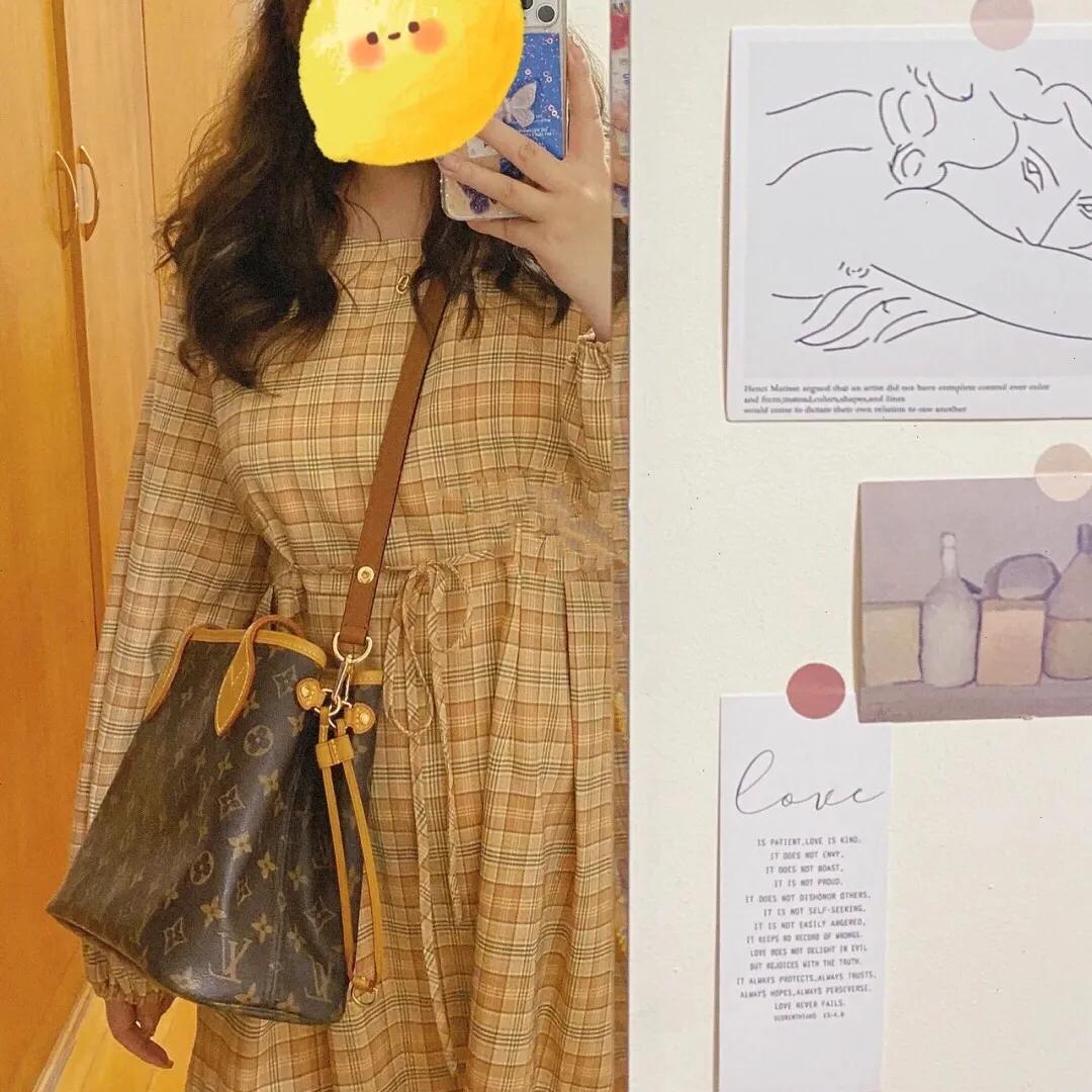 lvneverfull,lv购物袋neverfull中号值得买吗