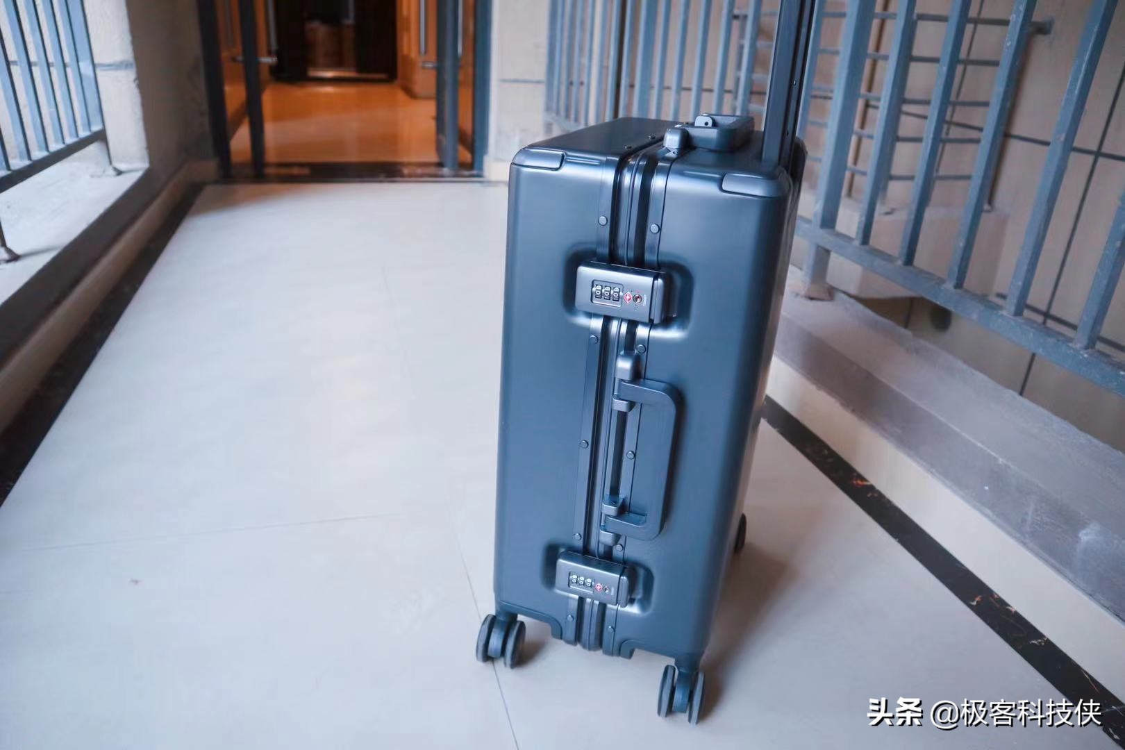 地平线8号是最好的行李箱吗,地平线8号power旅行箱测评