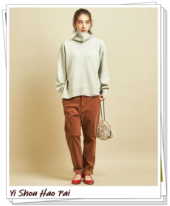灯芯绒裤子颜色搭配,棕色灯芯绒裤子秋冬搭配