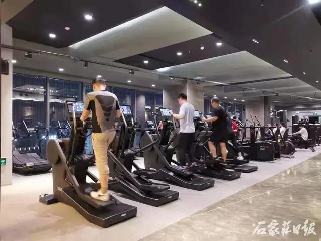 石家庄深夜食堂有包间么,有什么推荐的深夜食堂石家庄