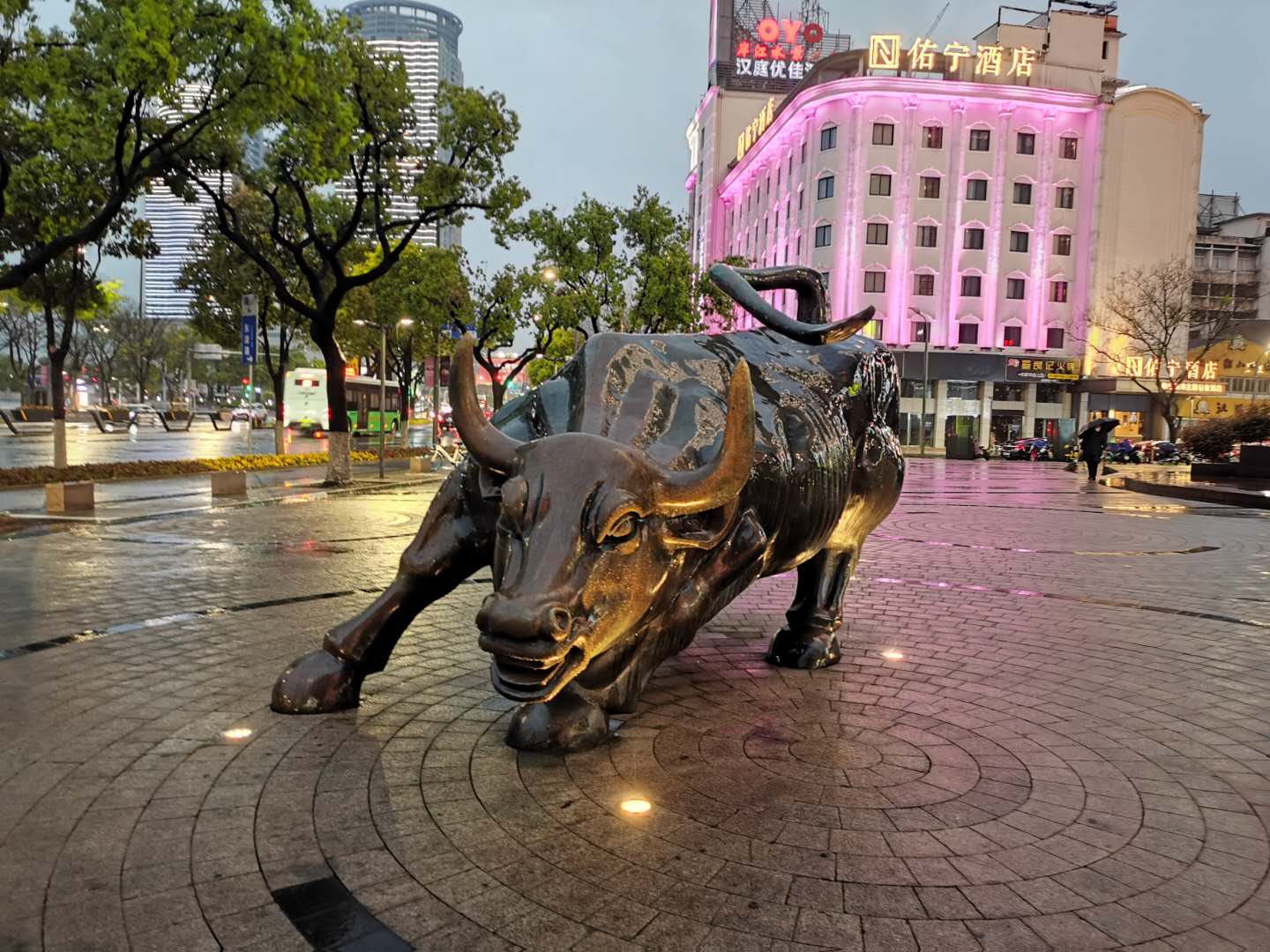 夜幕下的上海外滩,宁波老外滩景色