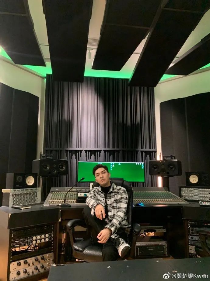 谭咏麟契仔是谁,谭咏麟大排档