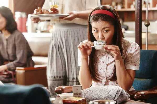 剖析余华许三观卖血记,余华许三观卖血记深度解析