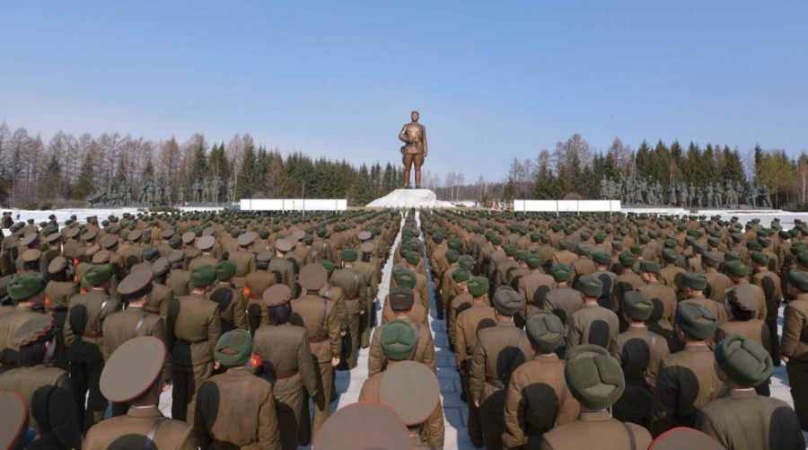 朝鲜三大乐团首次同台演出,朝鲜三大乐团唱红歌