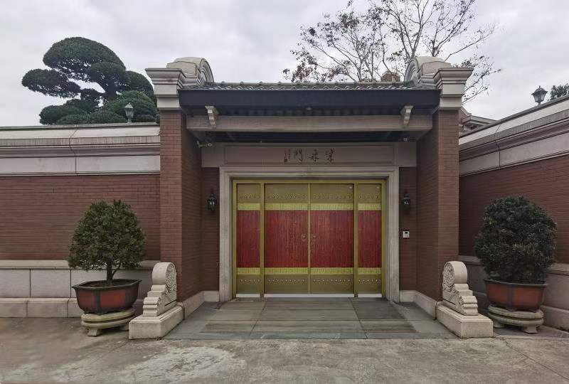 欧华尊邸门业,欧华尊邸铸铝门缺点