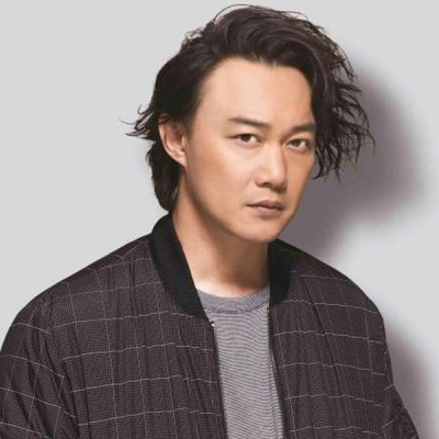 骗子骗了3000退了1500,进群发10元红包的骗局