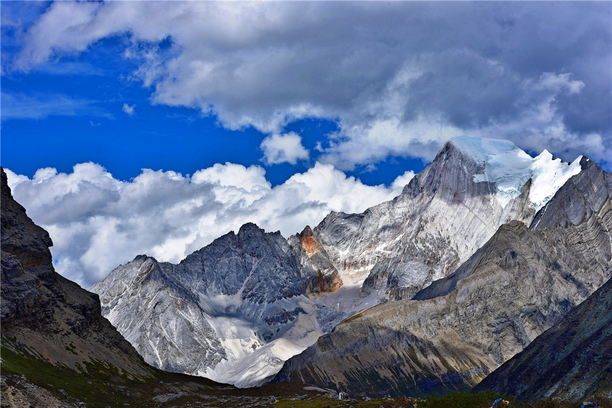 去一次西藏歌曲,圣洁甘孜之旅