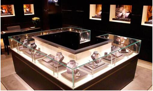 邱汉辉：购物天堂该怎么购物比较划算？