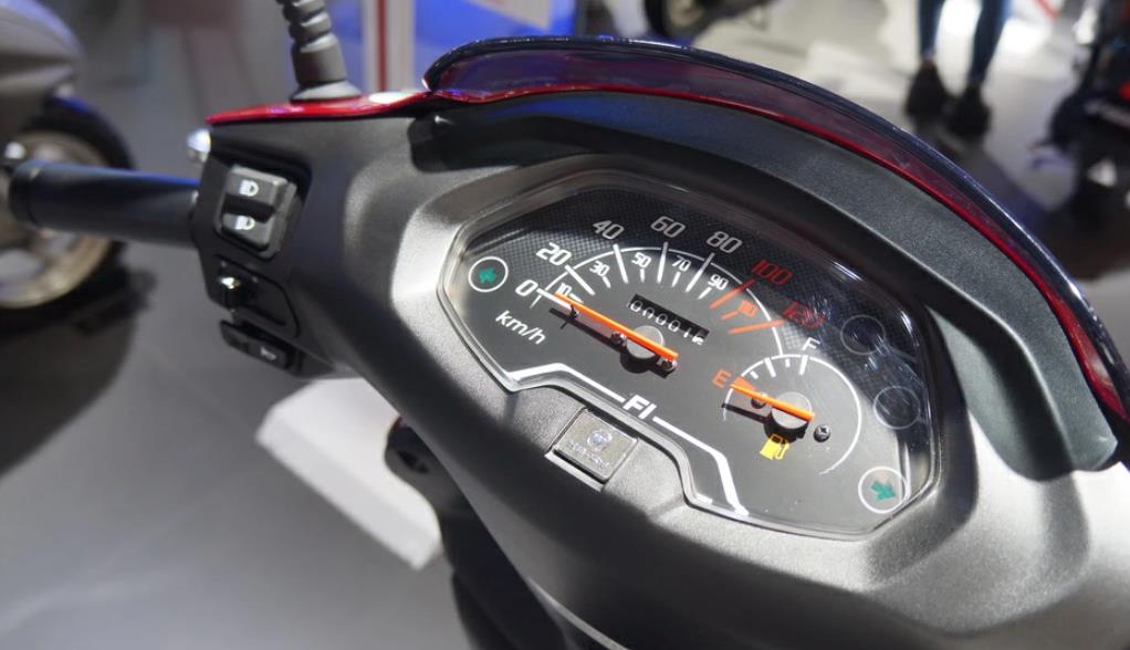 10000以内本田踏板车哪款好,本田100cc踏板车油耗多少正常