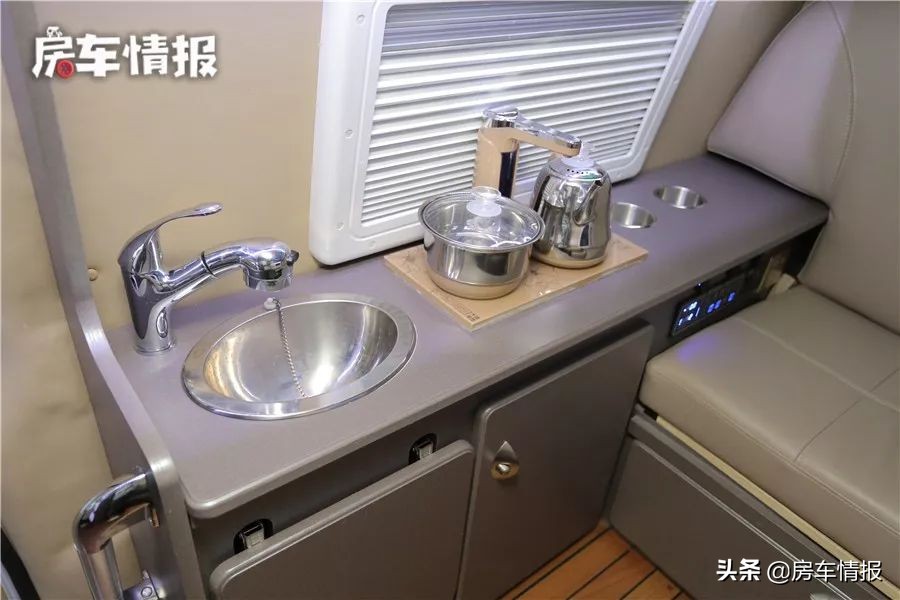 能上蓝牌最便宜的小型房车,b型房车价格15万左右柴油