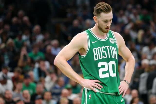 赛季over8大3千万先生叫苦？库里“4千万先生”比詹皇还赔钱