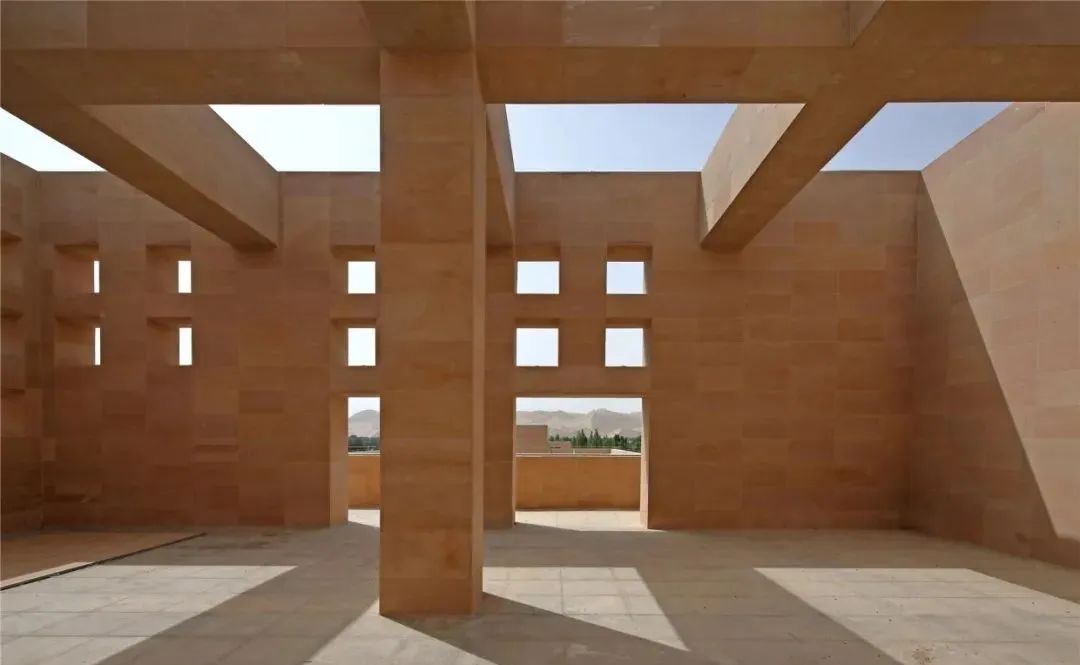 王绶琯院士,李薰院士