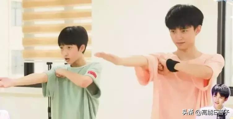 李飞与黄锐在哪年分开,李飞与黄锐大结局