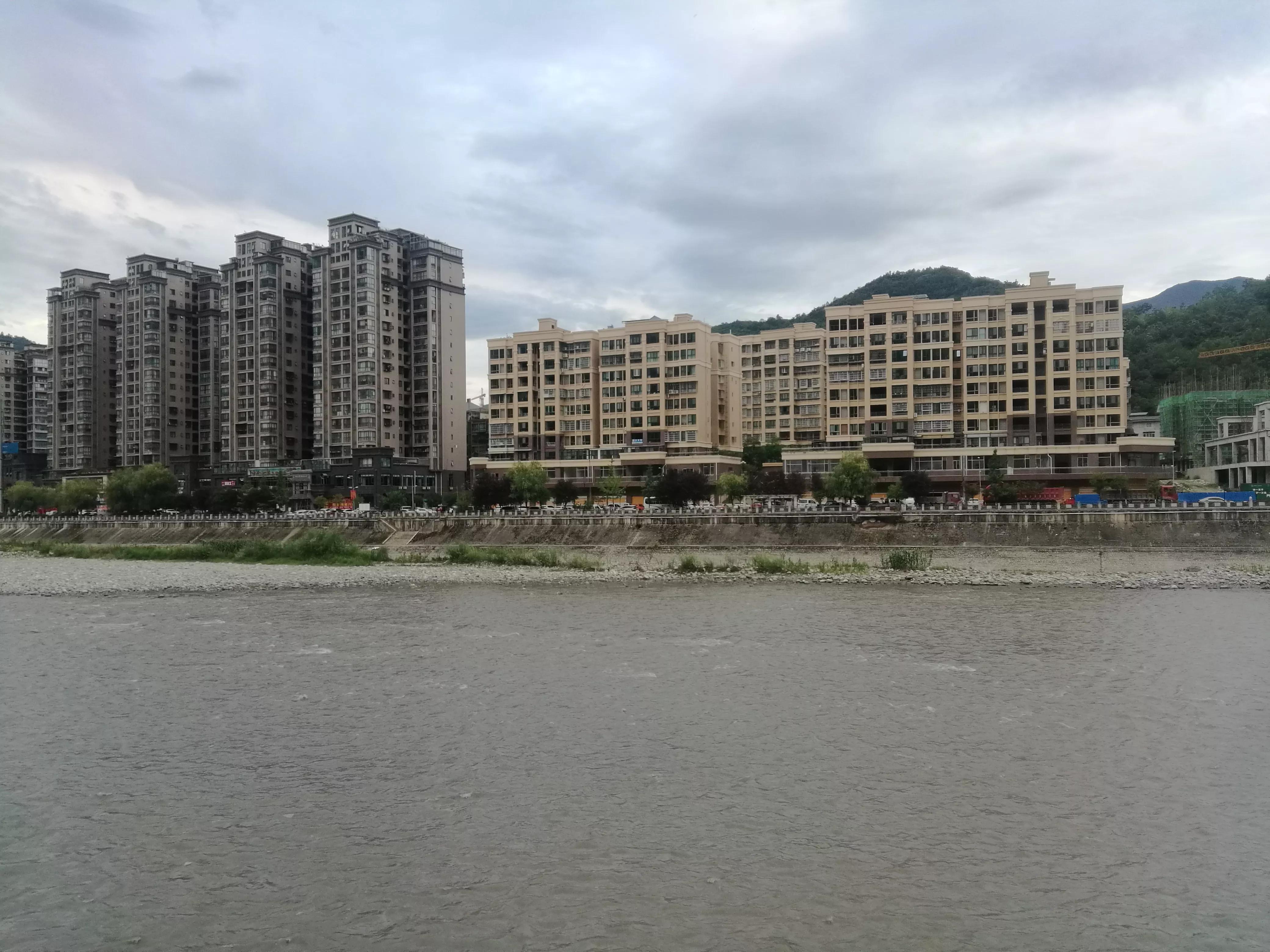 千山万水旅行,千山万水自驾游视频