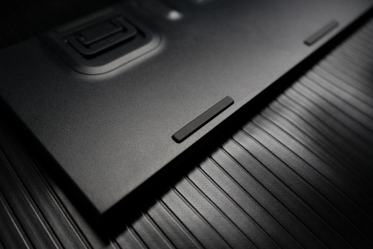 罗技矮轴键盘g813,罗技g813灯光旁边的那个键是什么