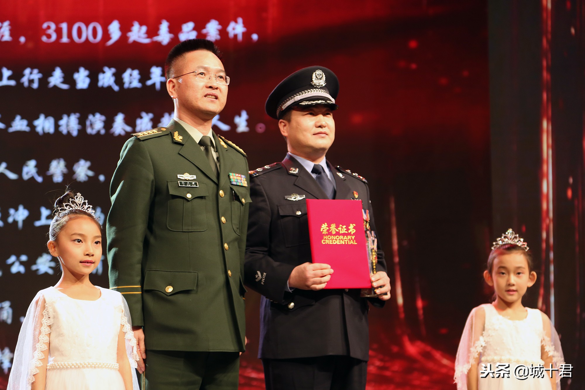 “爱民固边直通车”荣获2018年内蒙古“十*法大**治事件”