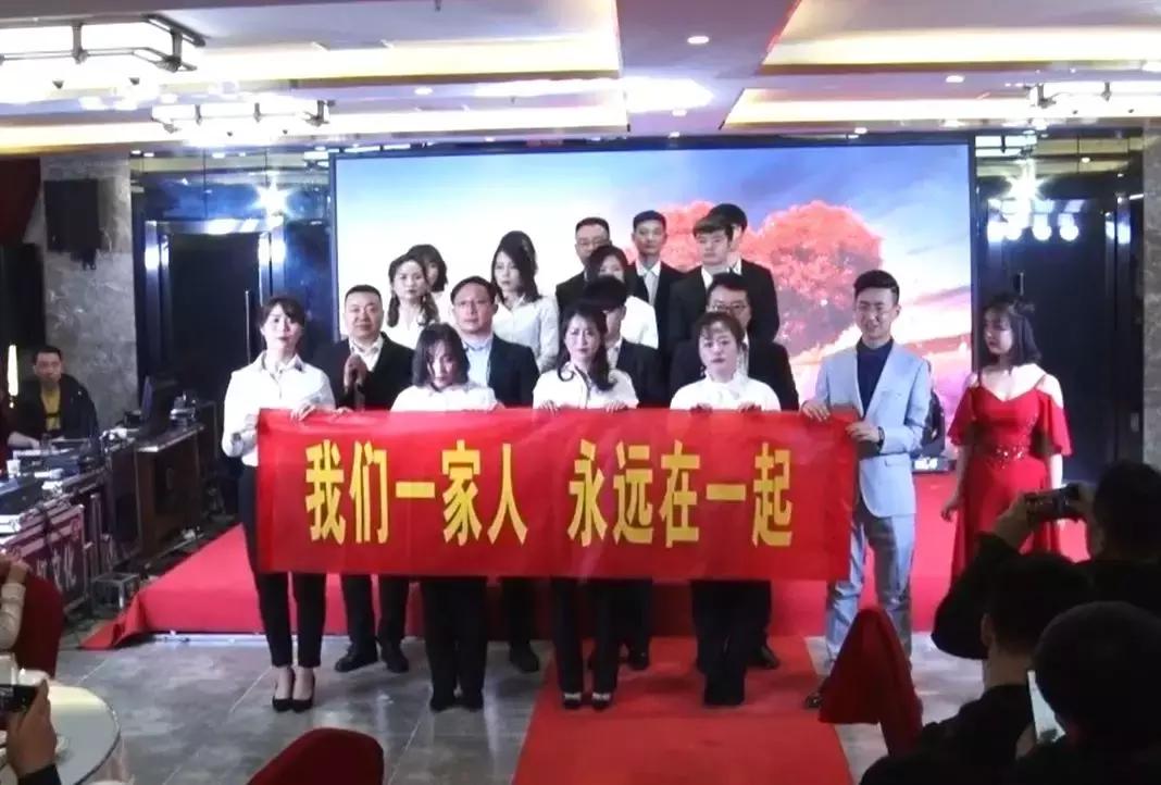 最牛装饰公司展厅布置,最牛网红装饰公司