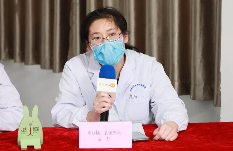 乳腺炎引起的发烧容易退吗,乳腺炎引起发热用什么抗生素