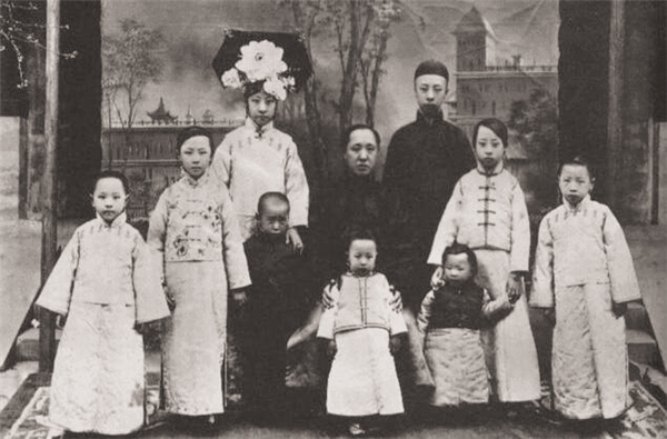 清朝最后一名格格是谁,清朝最后一位格格有几个兄弟姐妹