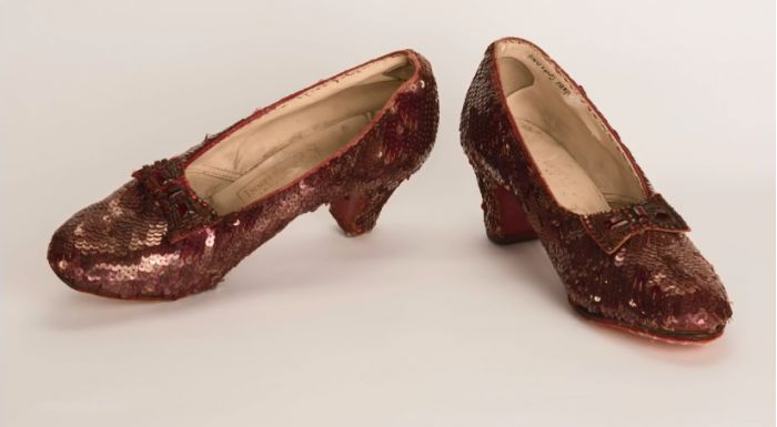 深扒珀莱雅红宝石,深扒那些不简单的红宝石