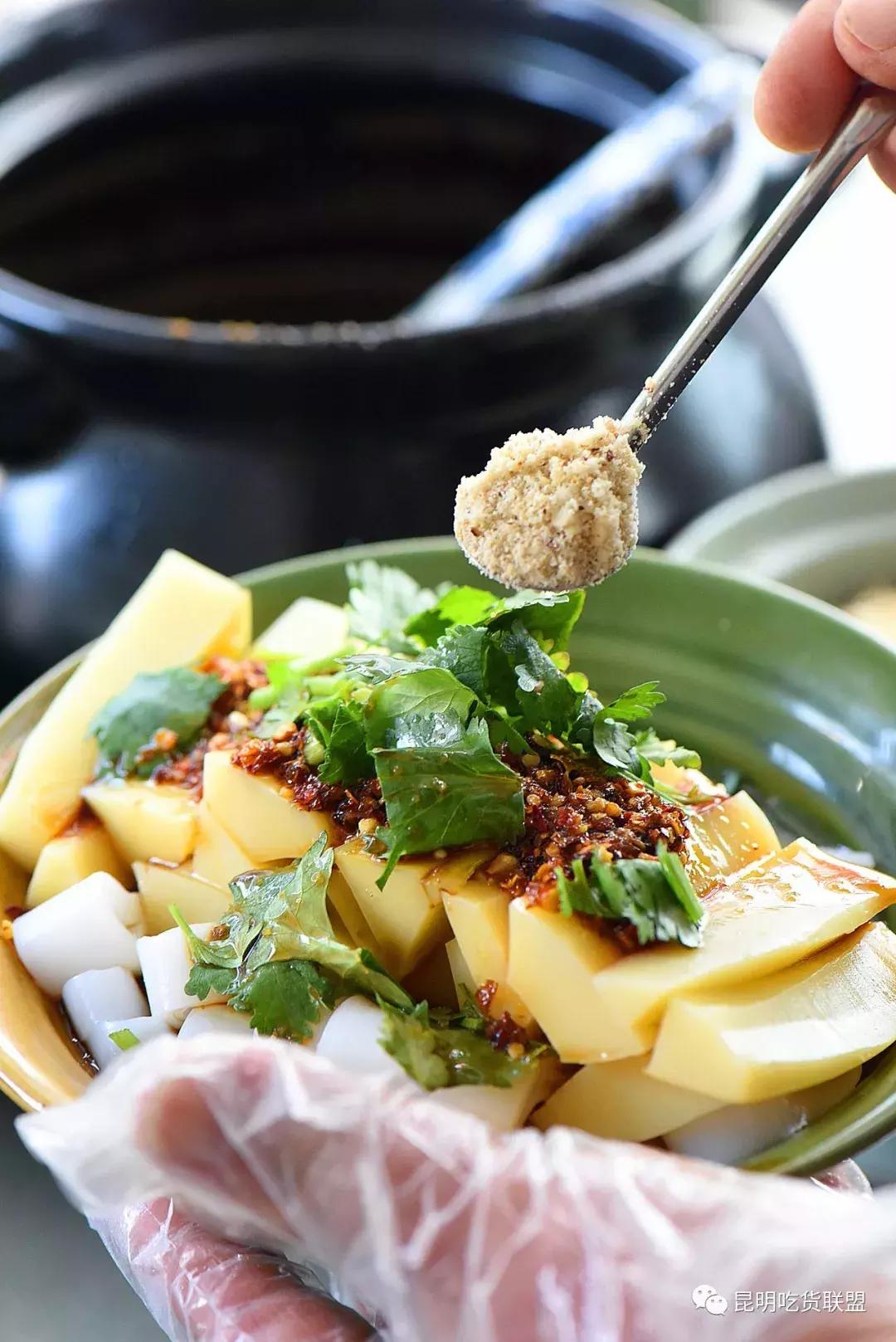 昆明豌豆粉美食一条街,昆明好吃的豌豆粉