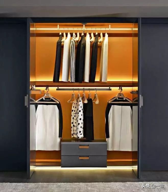 索菲亚衣柜全屋定制一般多少钱,索菲亚全屋定制衣柜