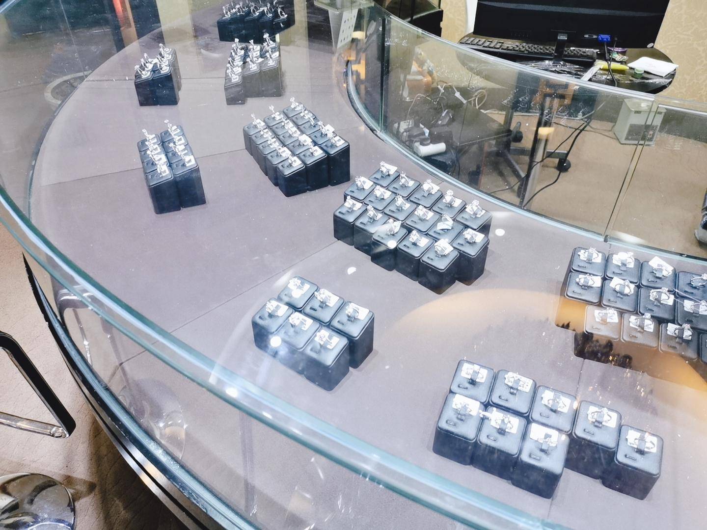 bluenile钻石价格,bluenile钻石一克拉