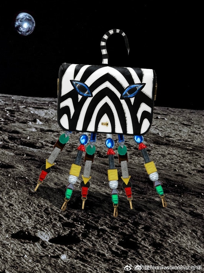 Rfactory:撬开你脑洞的造梦工厂