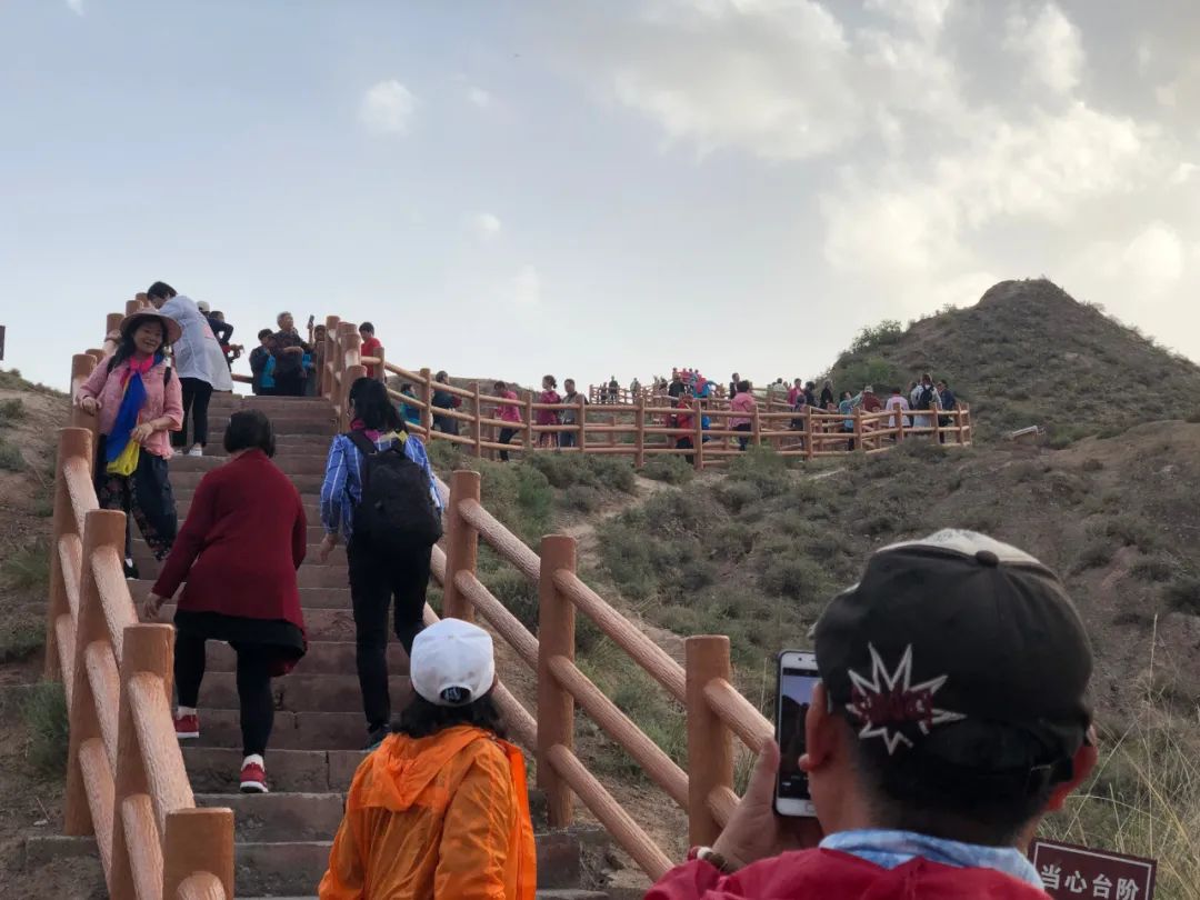 冰沟丹霞五一,冰沟丹霞旅游景点推荐