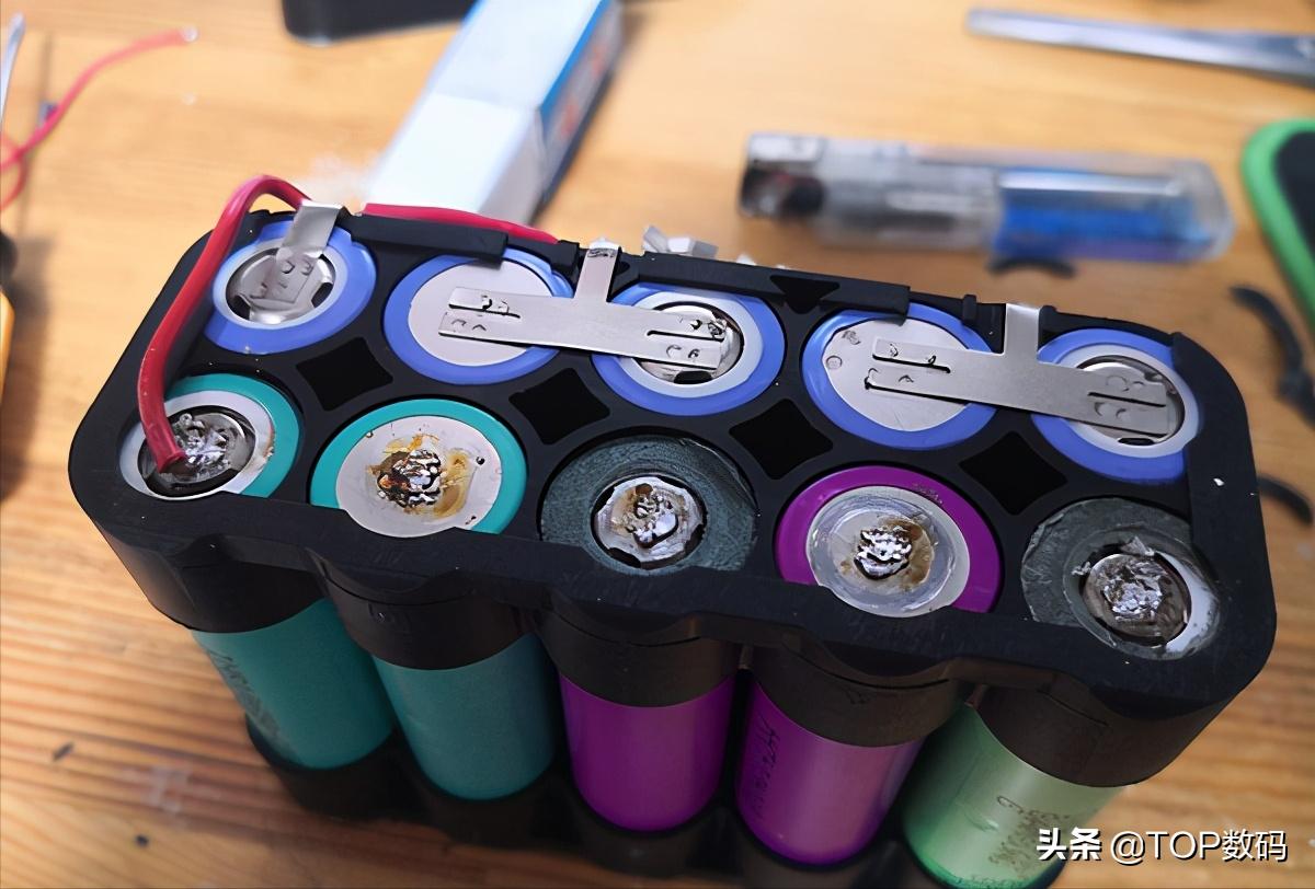 锂电洗车机能达到800w吗,锂电洗车机换大电池用